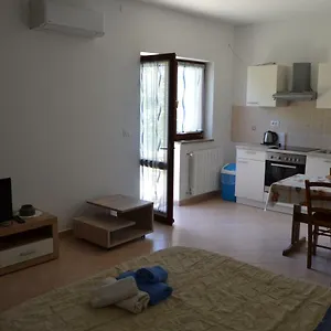  Apartment Denis Kroatien